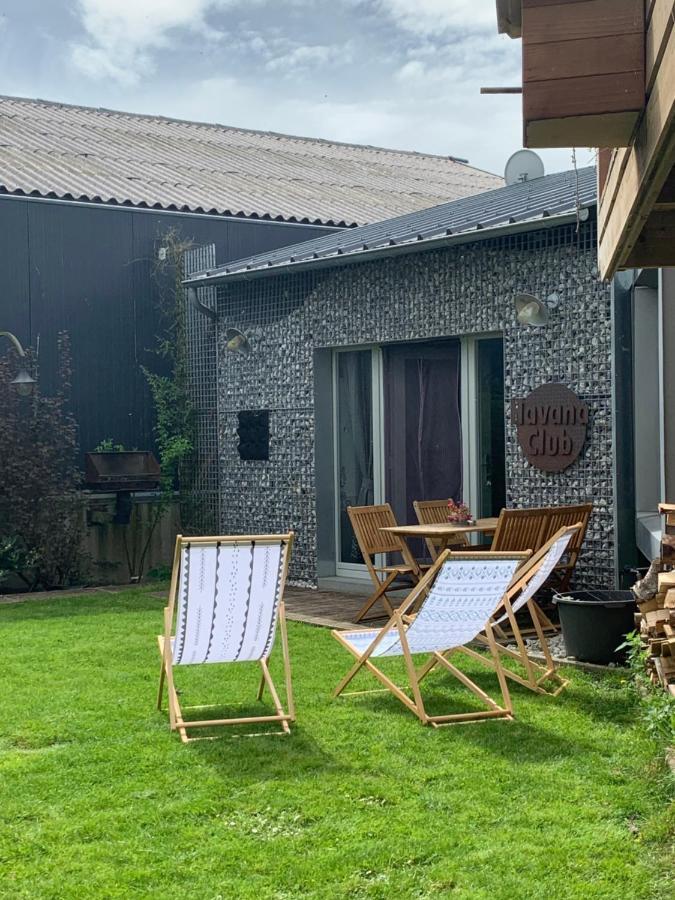 Dailly Chalet Insolite Couvin Exterior photo